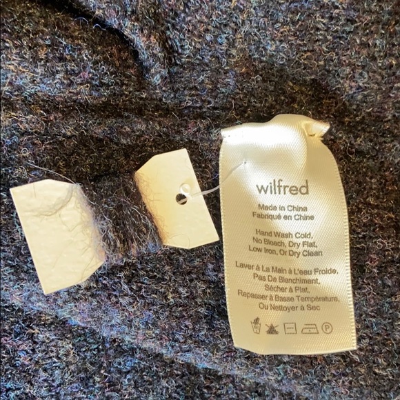 Aritzia // Wilfred Olivie Sweater Vest Cardigan - Picture 11 of 14